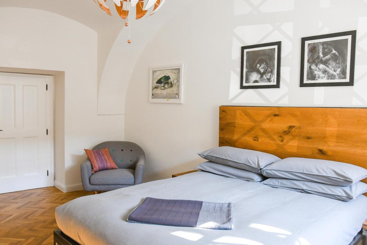 Beautiful 2Bed Apartment In The Centre Of Varazdin Exterior photo